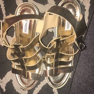 Gold & White Wedges by Steve Madden